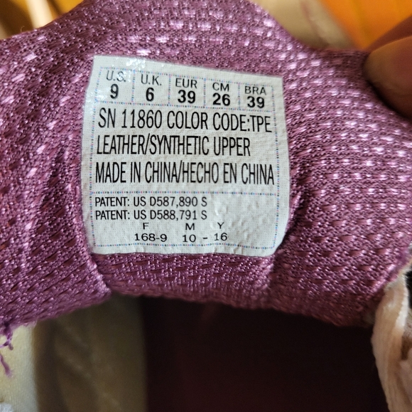 EUC Women's Skechers size 9 - Picture 5 of 12